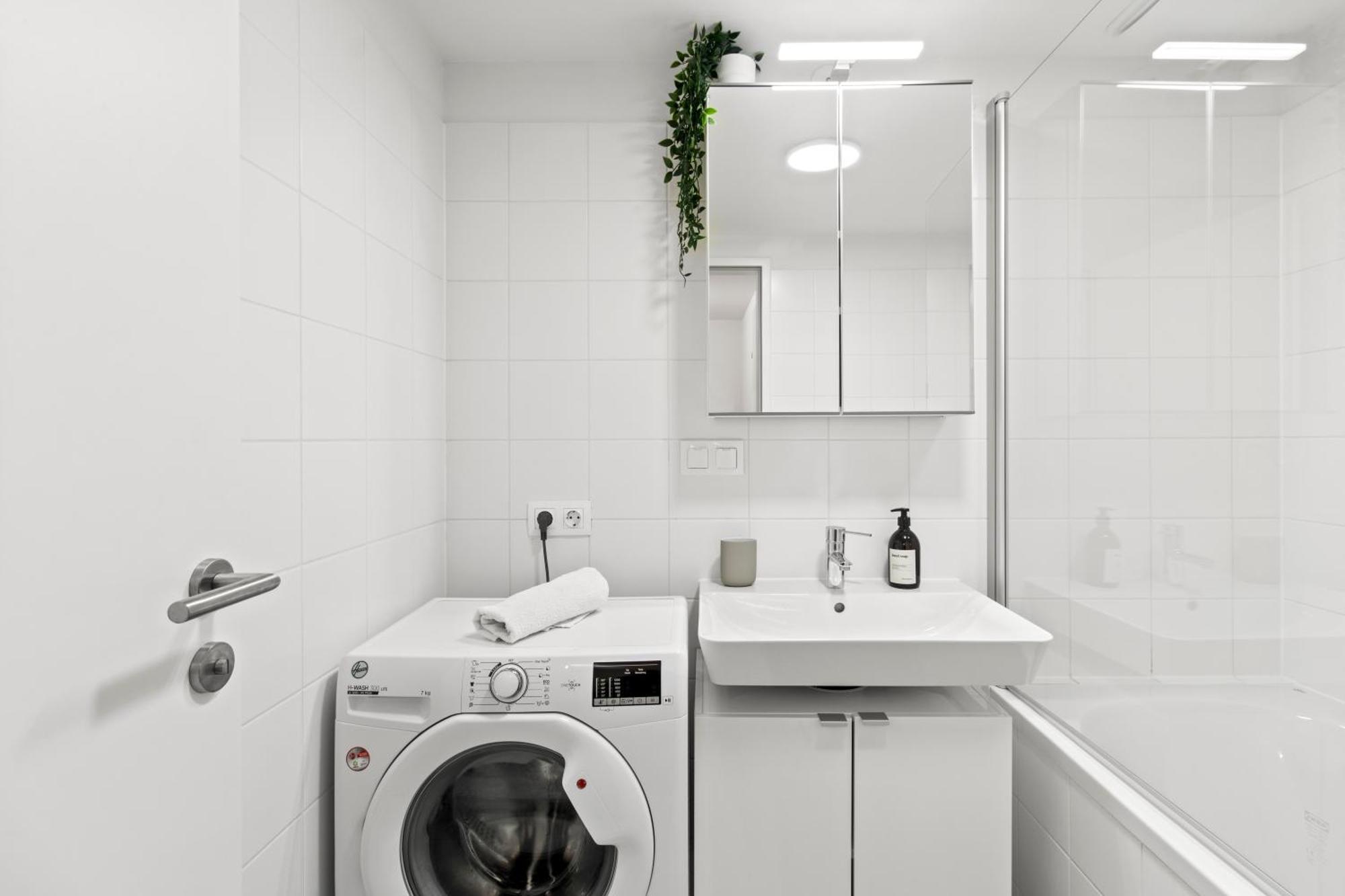 Balcony Apartment I 50 M² I Near City Center Wien Exterior foto